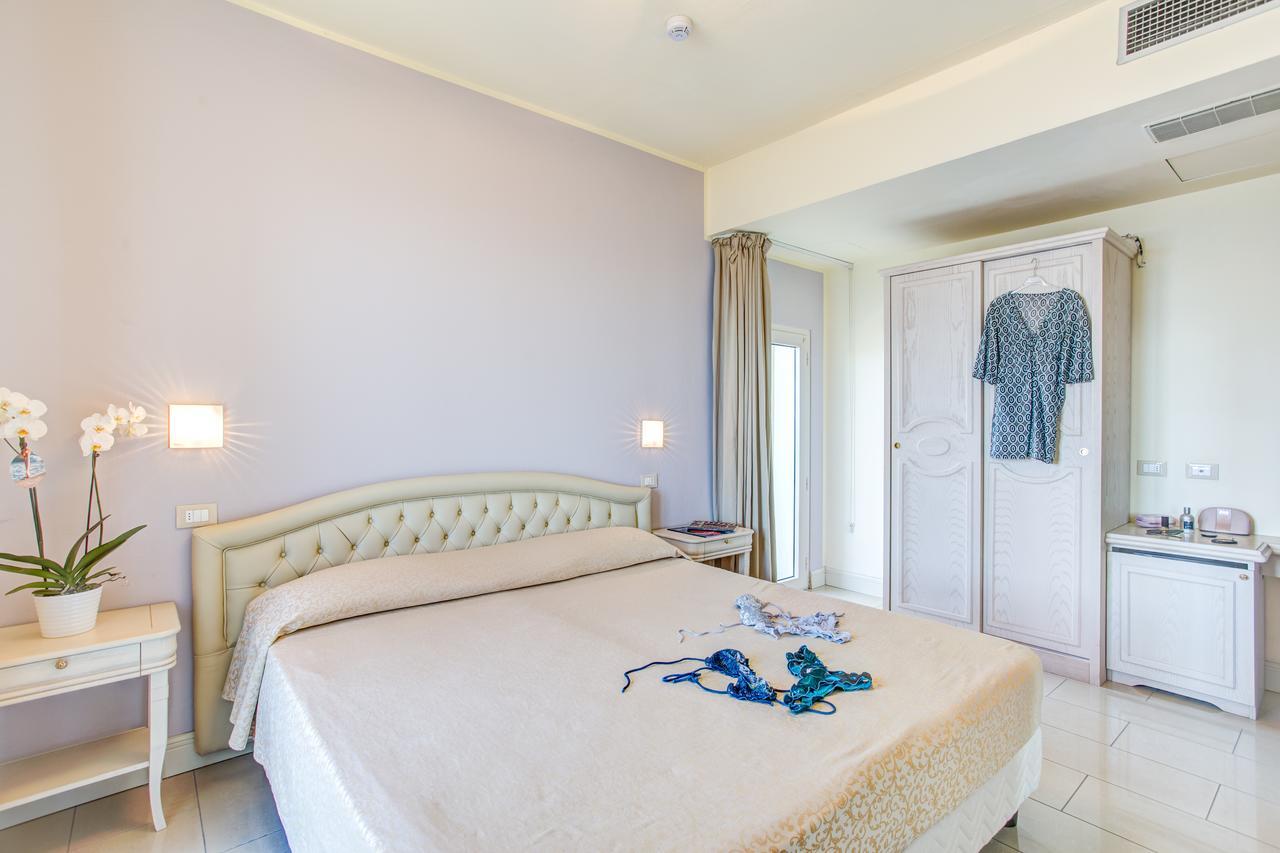 Brasil Seaview Hotel Milano Marittima Luaran gambar